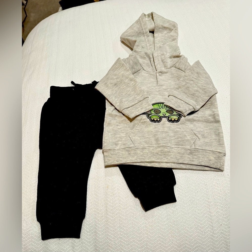 Star Wars Baby Yoda Baby Hoodie and Joggers 0-3 Months